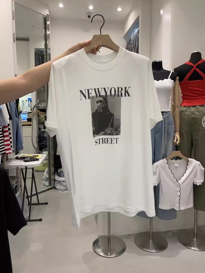 New York Street Fashion Girl G - Street Fashion New York 2026 ulasan dan harga
