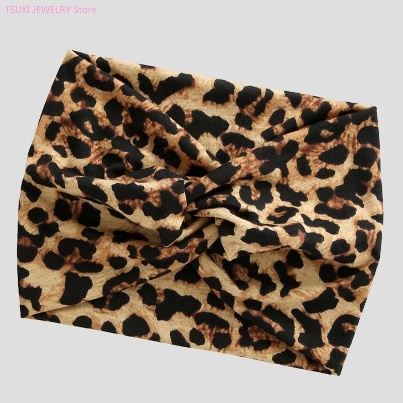 62KE Comfortable Leopard Patte - Street Fashion Reference ulasan dan harga